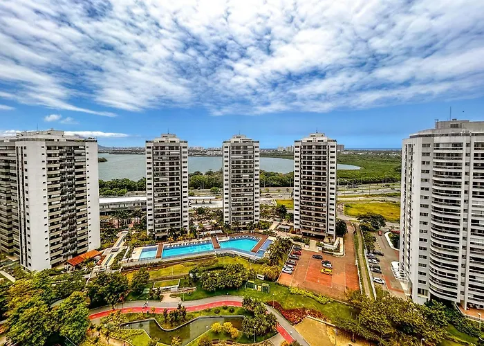 Apto C Vista P O Mar E Lagoa Na Barra Da Tijuca Rj